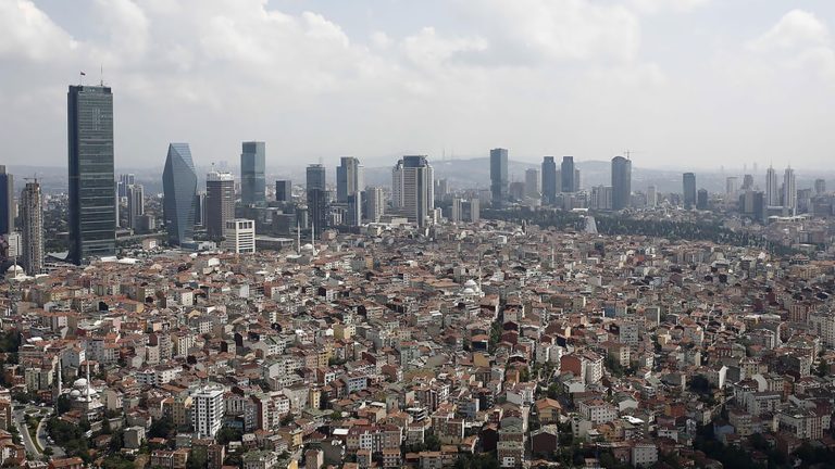 Il n&rsquo;y a plus de place pour marcher ! Y a-t-il une rupture démographique ?