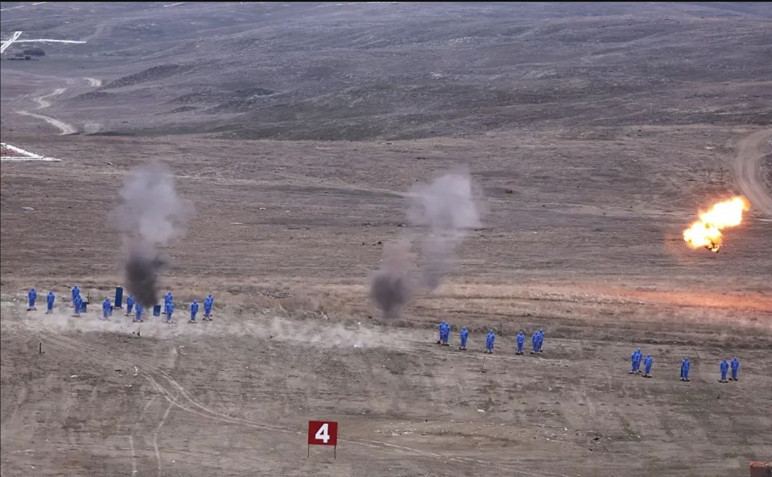 Construction de chantiers navals au Moyen-Orient, défense turque dans les médias américains - Photo : 2