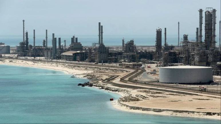 Le coût de la guerre retombe à nouveau sur les travailleurs. Que se passe-t-il si le pétrole atteint 180 dollars ? - Photo : 3