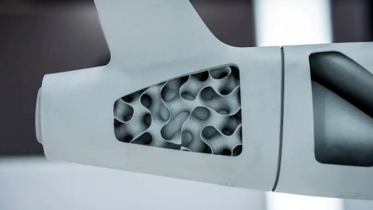 Une entreprise américaine a commencé à produire des missiles valant un million de dollars avec une imprimante 3D pour 1/10 du prix.