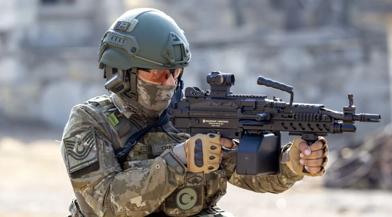 Le drone K2 dans les médias mondiaux, capacité de drone en essaim indépendante du GPS - Photo : 2