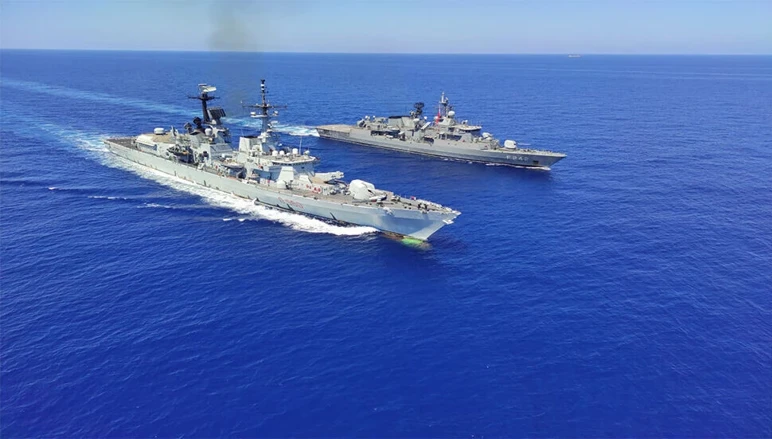 Déplacez-vous pour encercler la Turquie, soutenez comme une déclaration de guerre de « Macron » ! - Photo : 2