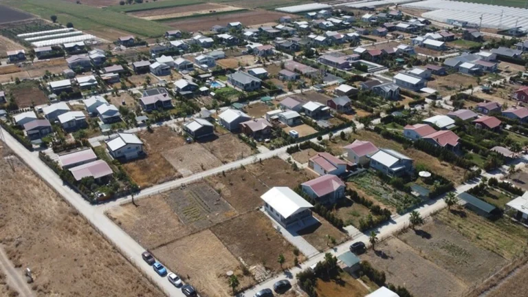 Décision de démolition des constructions illégales sur des terres agricoles !