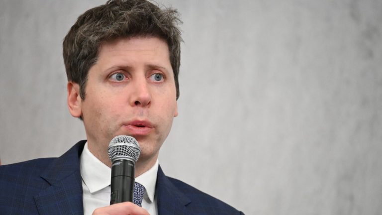 Le leader de la robotique OpenAI démissionne en raison d&rsquo;inquiétudes concernant l&rsquo;accord sur l&rsquo;IA du Pentagone