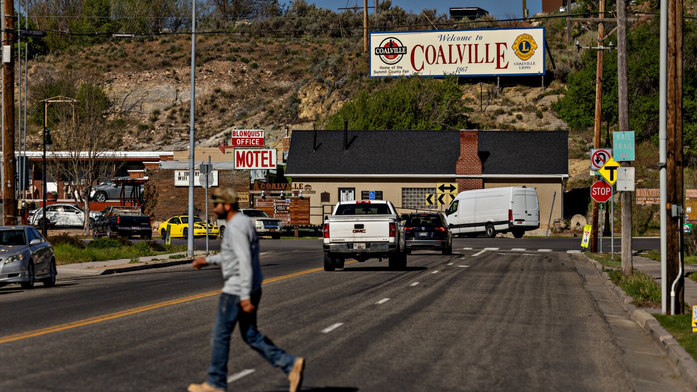 Certaines villes de l'Utah s'engagent à apporter de l'énergie renouvelable à leurs foyers : NPR