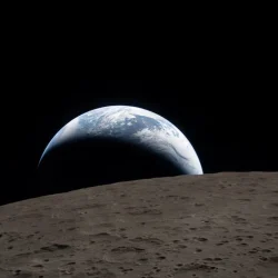 De quelle couleur est réellement la lune ? Les astronautes d&rsquo;Artemis 2 ont répondu