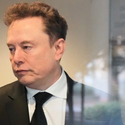 Elon Musk accuse les dirigeants d&rsquo;OpenAI de « piller l&rsquo;organisation à but non lucratif » lors d&rsquo;un témoignage au tribunal
