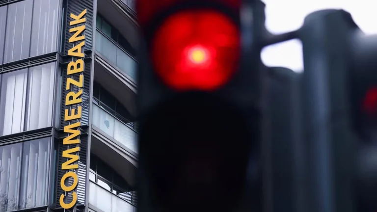 La Commerzbank allemande va licencier 3 000 personnes
