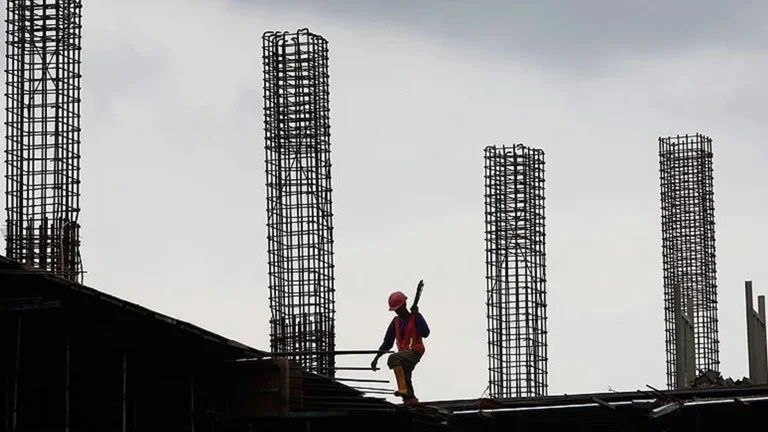 La hausse des coûts de construction a continué de ralentir