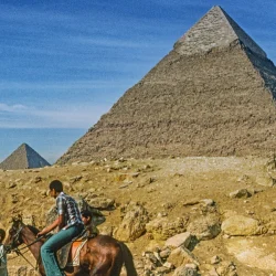 Le secret sismique des pyramides a été révélé : la raison pour laquelle elles ont survécu pendant 4 600 ans a été découverte