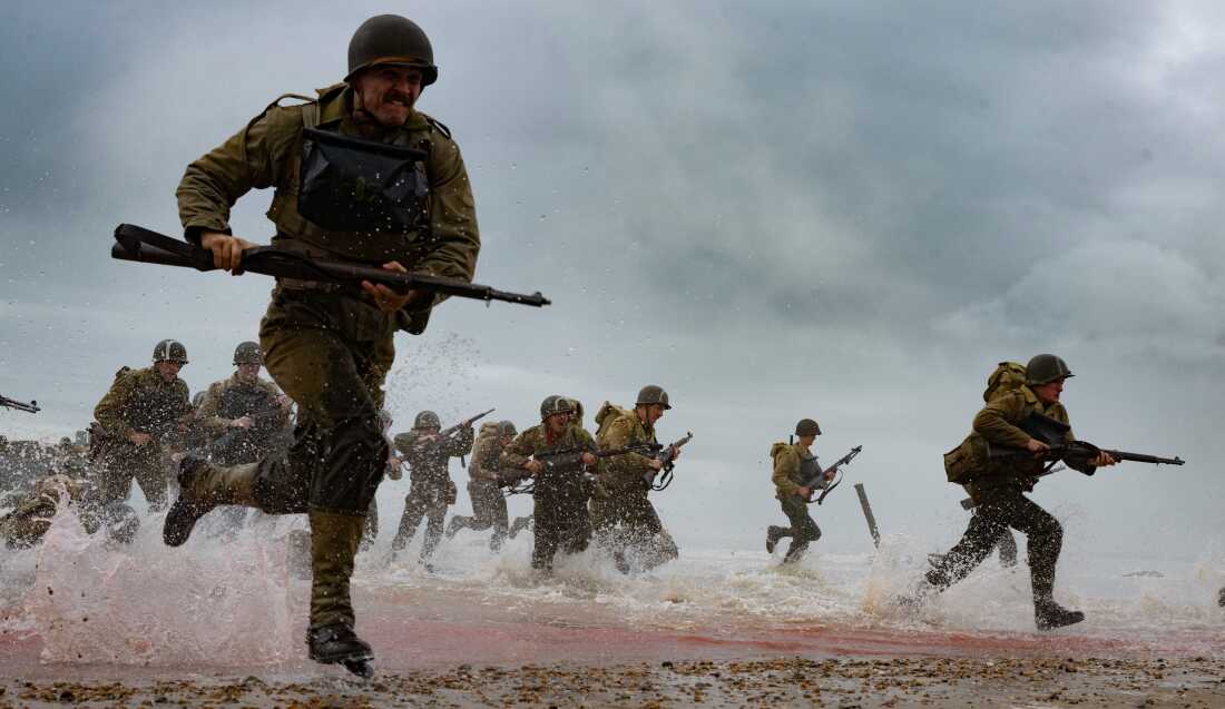 Une photo de soldats lors de l'invasion du jour J, tirée du nouveau film Pressure.
