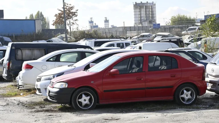 Attention, ceux qui possèdent un véhicule de modèle 2000 ou moins : Votre dette risque d&rsquo;être complètement effacée.