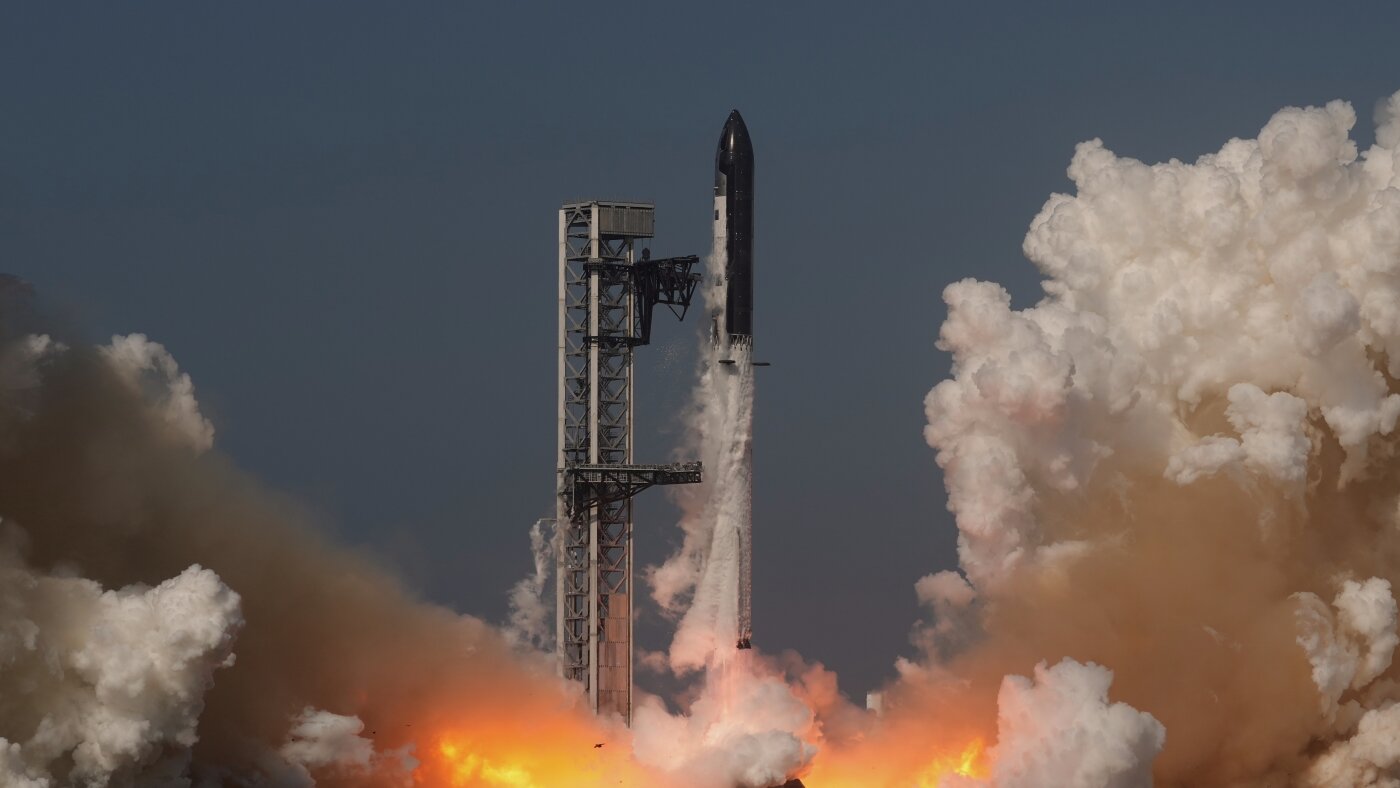 SpaceX décolle avec une introduction en bourse record de 75 milliards de dollars