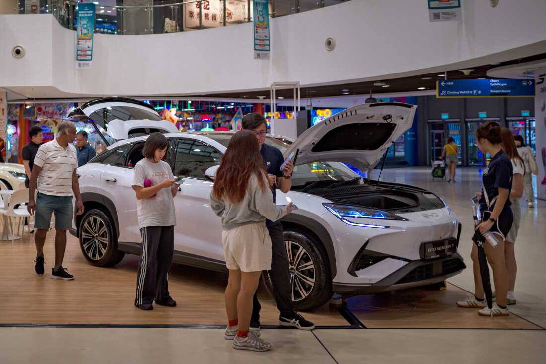 Singapour est l’un des nombreux pays asiatiques qui connaissent une augmentation des importations chinoises de véhicules électriques à la suite de la guerre en Iran. 