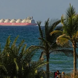 Le lourd tribut de la guerre pétrolière, l&rsquo;incendie d&rsquo;Ormuz brûle les marchés