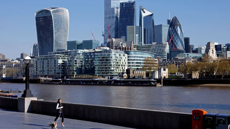 L&rsquo;économie britannique a progressé de 0,1% en mai