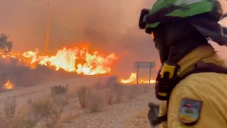 L&rsquo;un des incendies de forêt les plus meurtriers d&rsquo;Espagne fait au moins 12 morts et 23 autres disparus