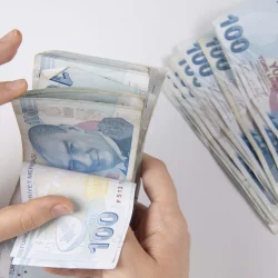 Le commerce extérieur avec la livre turque a dépassé les 900 milliards de lires