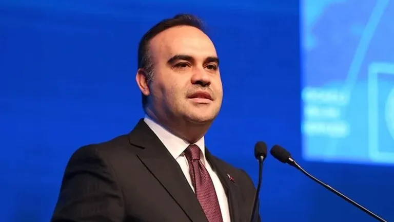 Le modèle de langue locale « BİLGE » est utilisé