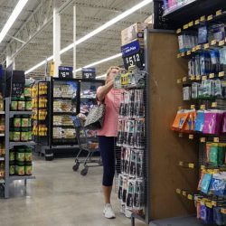 L&rsquo;économie a ralenti un peu, mais les Américains ont continué à dépenser