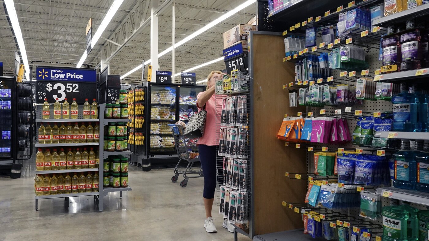 L'économie a ralenti un peu, mais les Américains ont continué à dépenser