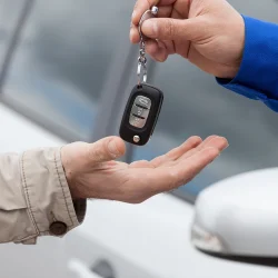 Nouvelle ère dans la location de voiture : les règles de caution et de kilométrage changent