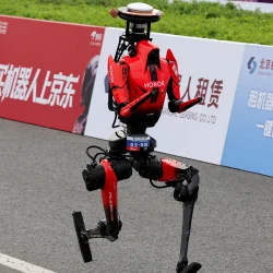 Un robot humanoïde bat le record d&rsquo;Usain Bolt