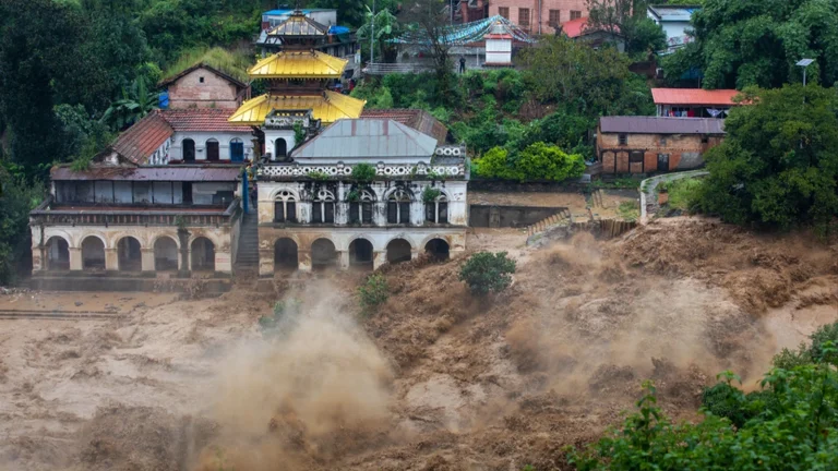 Le risque de catastrophe augmente, le changement climatique affecte les montagnes