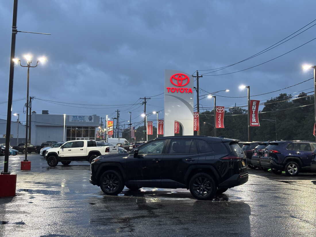 La franchise Toyota de Massapequa, New York, a connu une année record en matière de ventes d'hybrides.