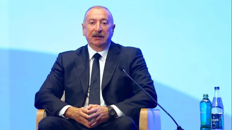 Aliyev: Les énergies renouvelables seront partout en Azerbaïdjan dans 5 ans