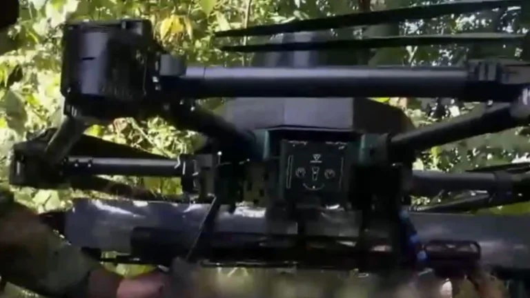 Drone bombardier russe, Mangas en première ligne contre Baba Yaga