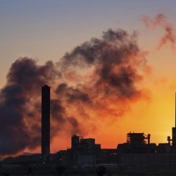 L&rsquo;EPA de Trump abroge les limites de pollution des centrales électriques à combustibles fossiles