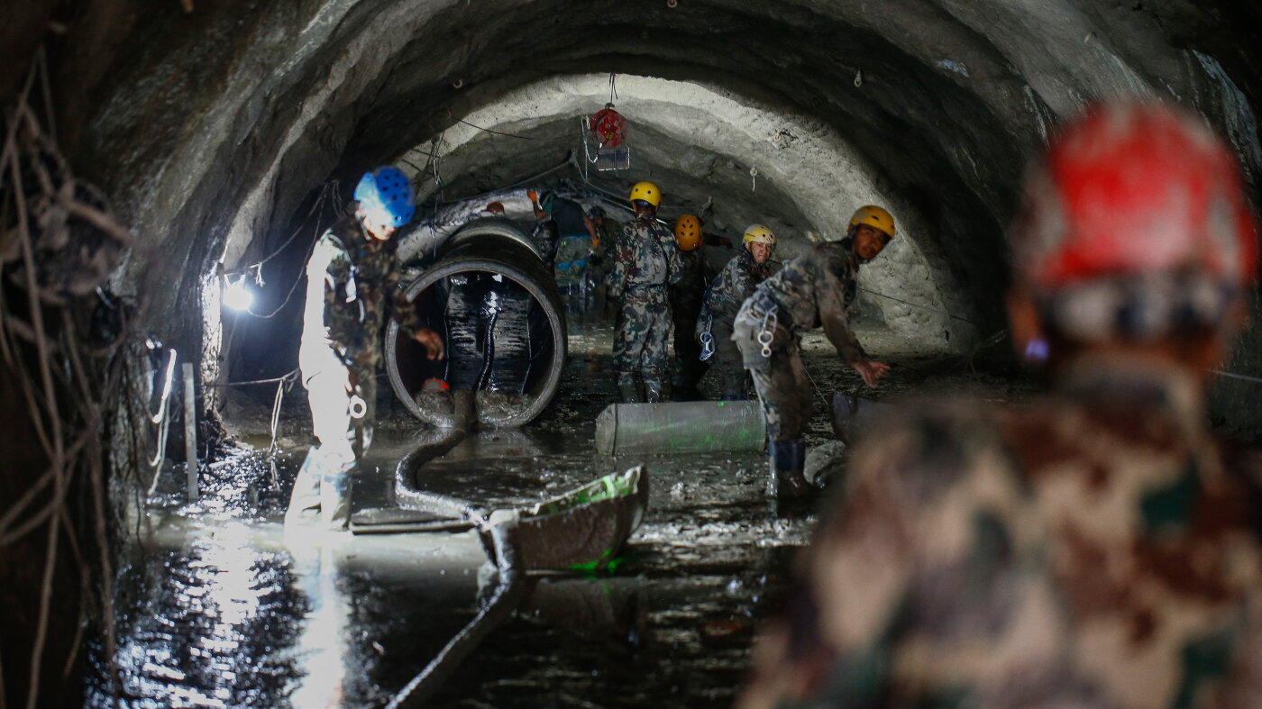Les inondations au Népal sont-elles un signe avant-coureur de ce qui va arriver dans l'Himalaya ?
