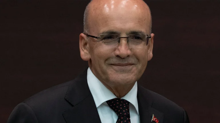 Ministre Şimşek: Il n&rsquo;y a pas de risque systémique sur le marché boursier et sur le marché des fonds