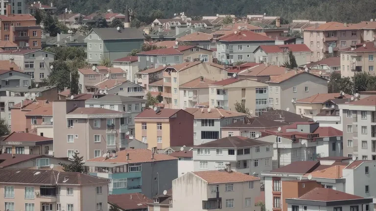 Ventes immobilières de SGK : Maison, terrain et magasin… À partir de 180 mille lires !