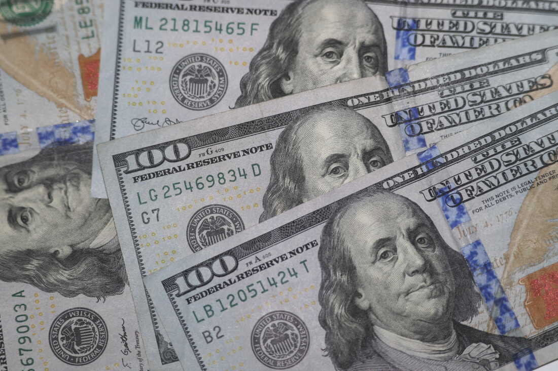 La hausse des taux d'intérêt de la Fed ne manquera pas d'augmenter les coûts d'emprunt dans l'ensemble de l'économie, mais elle vise à contribuer à faire baisser l'inflation.