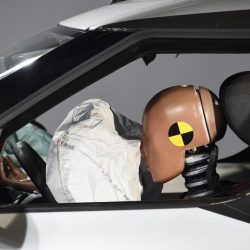 eBay interdit la vente d&rsquo;airbags alors que les inquiétudes concernant les pièces défectueuses ou contrefaites augmentent