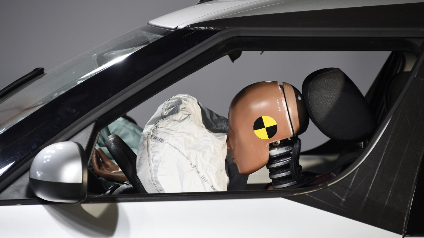 eBay interdit la vente d'airbags alors que les inquiétudes concernant les pièces défectueuses ou contrefaites augmentent