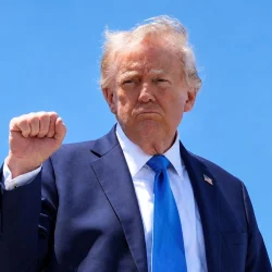 Le super compte de renseignement de Trump ! Lutte pour le pouvoir d’un milliard de dollars