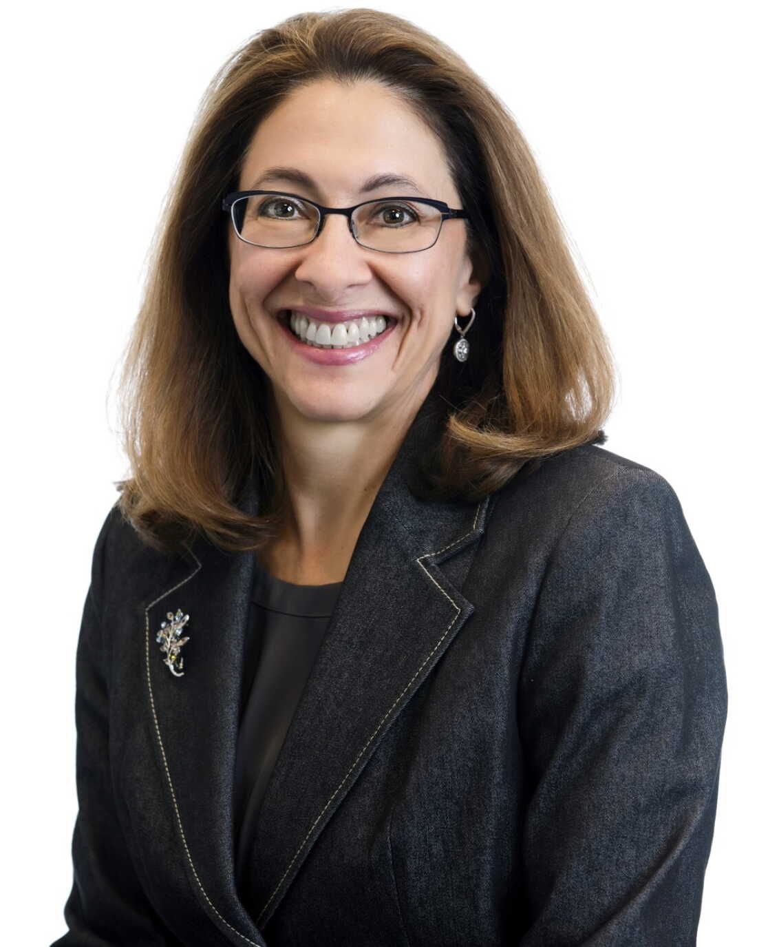 Cheryl Huff a postulé à des dizaines d'emplois depuis qu'elle a été licenciée par le gouvernement de l'État du Colorado il y a quatre mois. Elle n'a décroché qu'une poignée d'interviews.