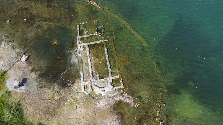 Le secret au fond du lac d&rsquo;Iznik ! Y a-t-il un autre temple en dessous ?