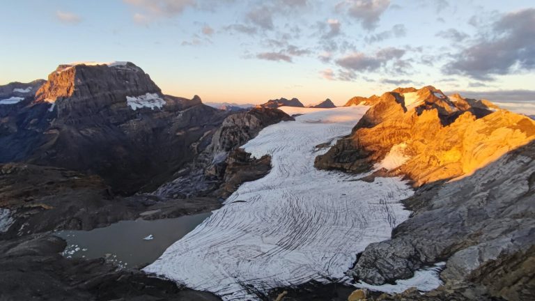 Les glaciers suisses subissent une nouvelle année de perte de glace record