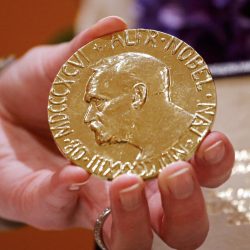 Qui remportera le prix Nobel d’économie 2026 ? : Planète Argent : NPR