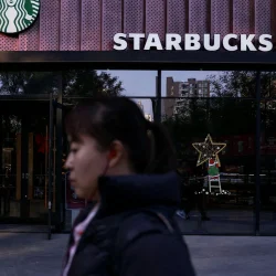 Tension Starbucks au Xinjiang ! La célèbre chaîne de café a provoqué une crise politique