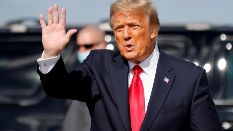 Trump a acheté des obligations SpaceX avant d&rsquo;approuver la politique spatiale